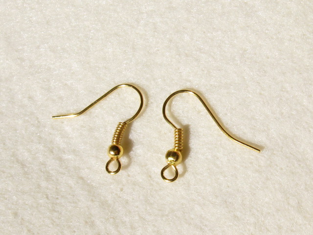 ピアス　釣り針タイプ　ゴールドカラー　詳細写真